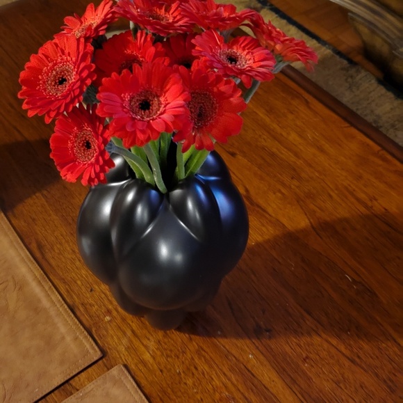 Meet your Posher, Aida - Picture 1 of 1